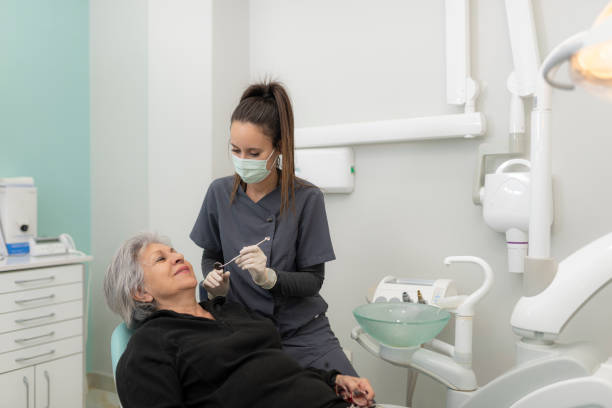 Best Emergency Tooth Extraction in Iota, LA
